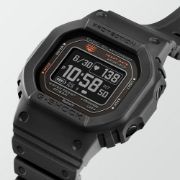 Снимка на Мъжки часовник Casio G-Shock G-Squad - DW-H5600-1ER 2