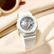 Снимка на Дамски часовник Casio G-Shock - GMA-P2100VA-7AER 2