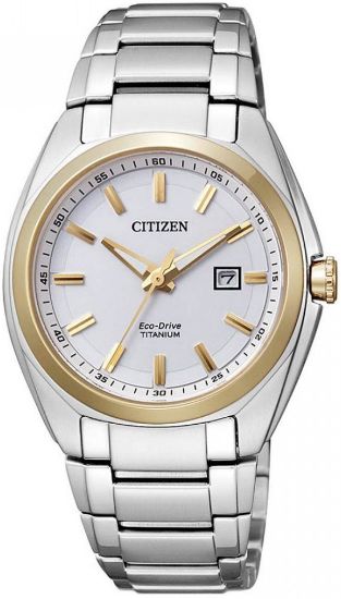Снимка на Дамски аналогов часовник Citizen Eco-Drive Titanium - EW2214-52A