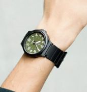 Снимка на Мъжки аналогов часовник CASIO - Casio Collection - MW-240-3BVDF 3