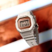 Снимка на Дамски часовник Casio G-Shock - GMD-S5600-8ER 3